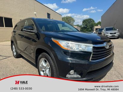 Used 2016 Toyota Highlander Limited Platinum