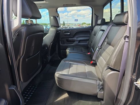 Used 2015 GMC Sierra 2500 Denali w/ Duramax Plus Package AWD/4WD image 26