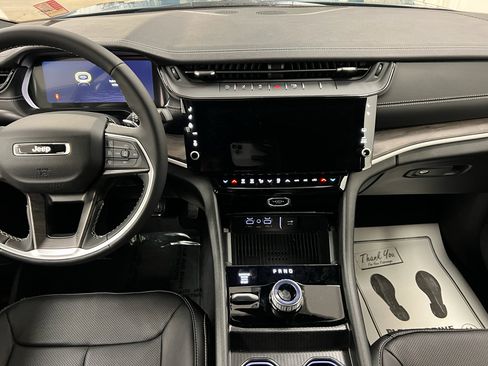 New 2026 Jeep Grand Cherokee Limited Reserve image 6