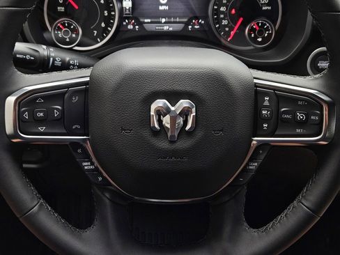 New 2026 RAM 1500 Laramie AWD/4WD image 21