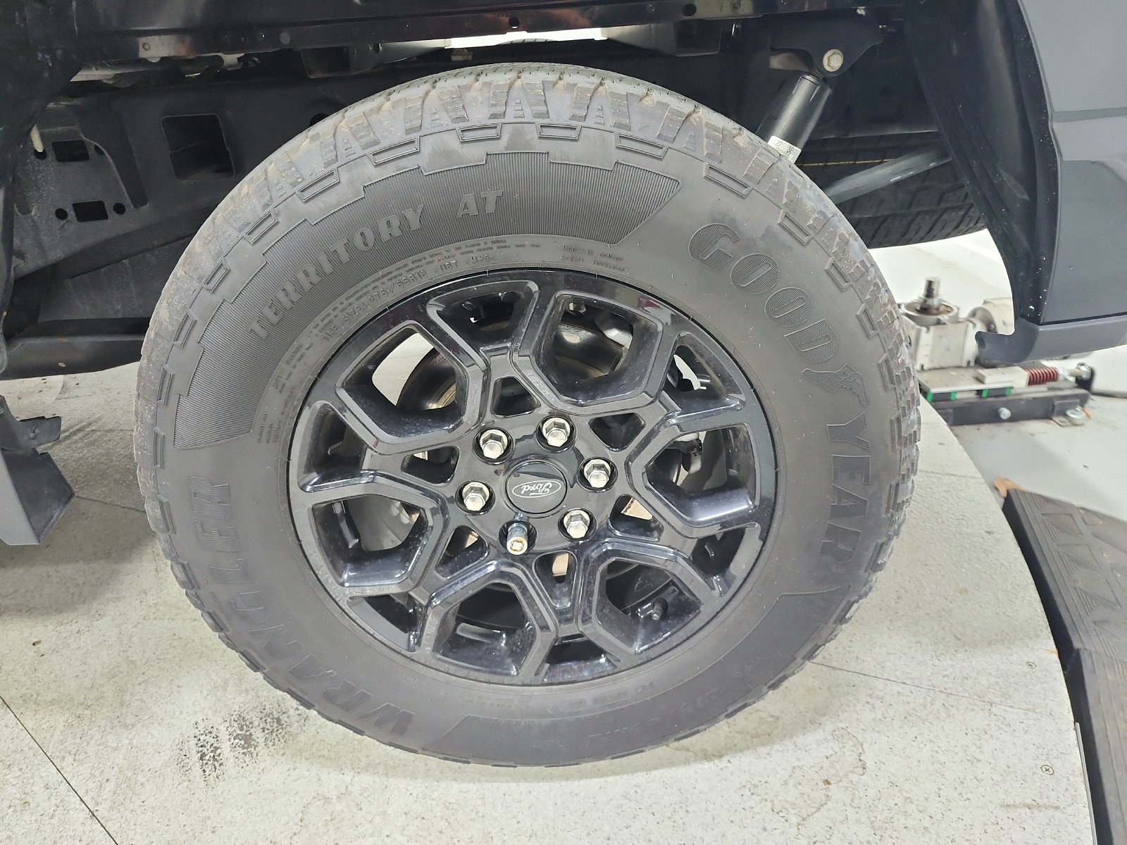 Used 2024 Ford F150 XLT w/ Equipment Group 302A MID AWD/4WD image 19