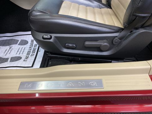 Used 2007 Ford Mustang GT image 14