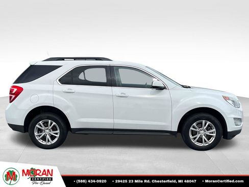Used 2017 Chevrolet Equinox LT w/ Convenience Package AWD/4WD image 6