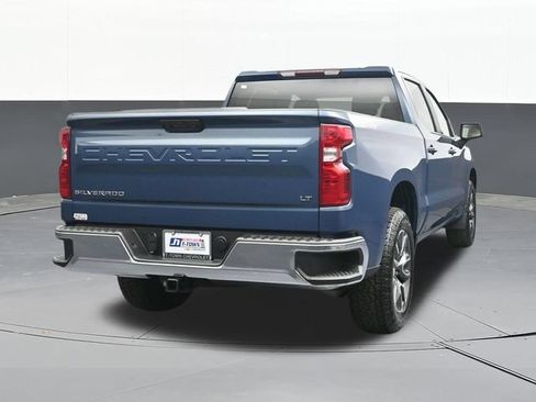 Used 2024 Chevrolet Silverado 1500 LT AWD/4WD image 12