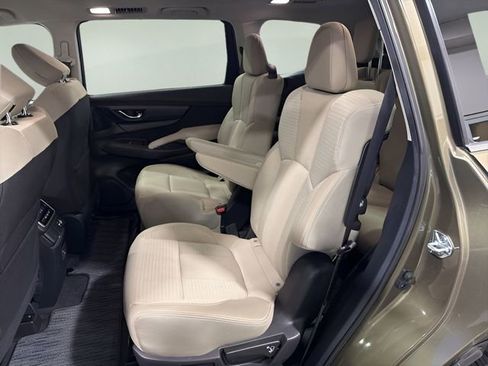 Used 2025 Subaru Ascent Premium image 28