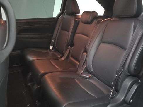 Used 2023 Honda Odyssey Sport image 11