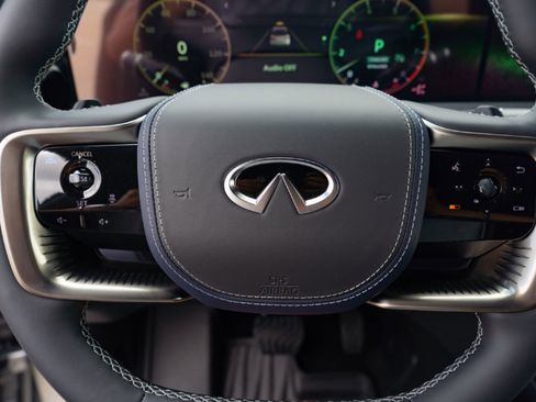 New 2026 INFINITI QX80 4WD w/ Sport Exterior Package image 10