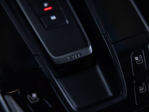 Certified 2022 Porsche 911 Carrera S RWD image 57