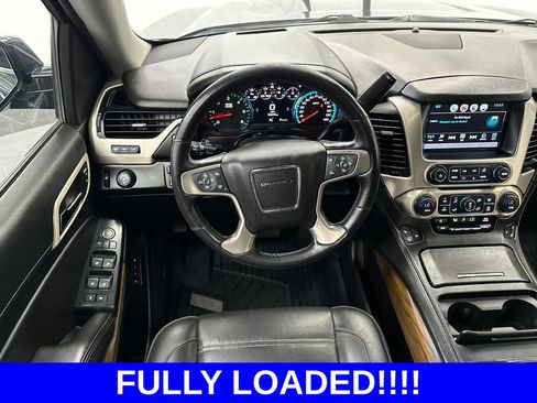 Used 2020 GMC Yukon XL Denali w/ Denali Premium Package RWD image 28