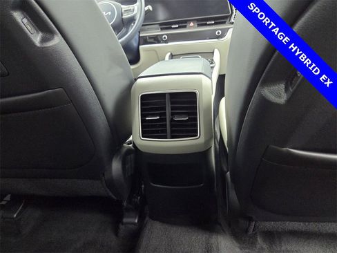 Used 2023 Kia Sportage EX w/ EX Premium Package image 23
