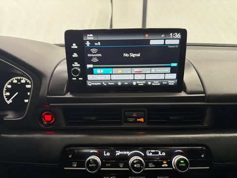 Used 2023 Honda Pilot Touring image 30