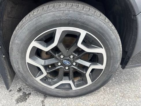 Used 2016 Subaru Crosstrek 2.0i AWD/4WD image 16