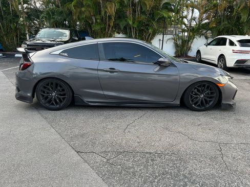 Used 2020 Honda Civic Si image 2