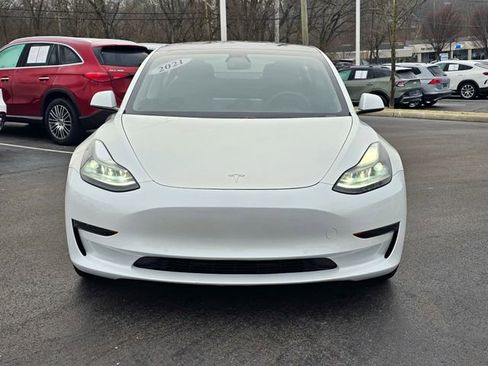 Used 2021 Tesla Model 3 Standard Range Plus image 4