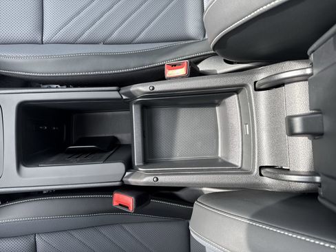 New 2026 Volkswagen Tiguan SE R-Line image 21