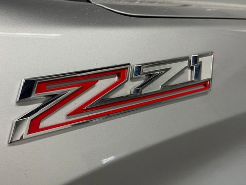 Used 2020 Chevrolet Silverado 1500 LTZ w/ LTZ Plus Package AWD/4WD image 19