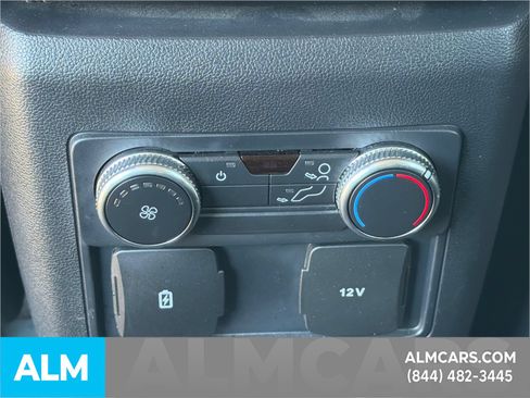 Used 2021 Ford Explorer XLT RWD image 28