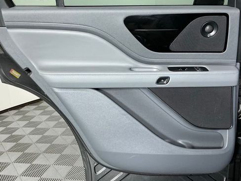 Used 2020 Lincoln Aviator Reserve w/ Elements Package Plus RWD image 20