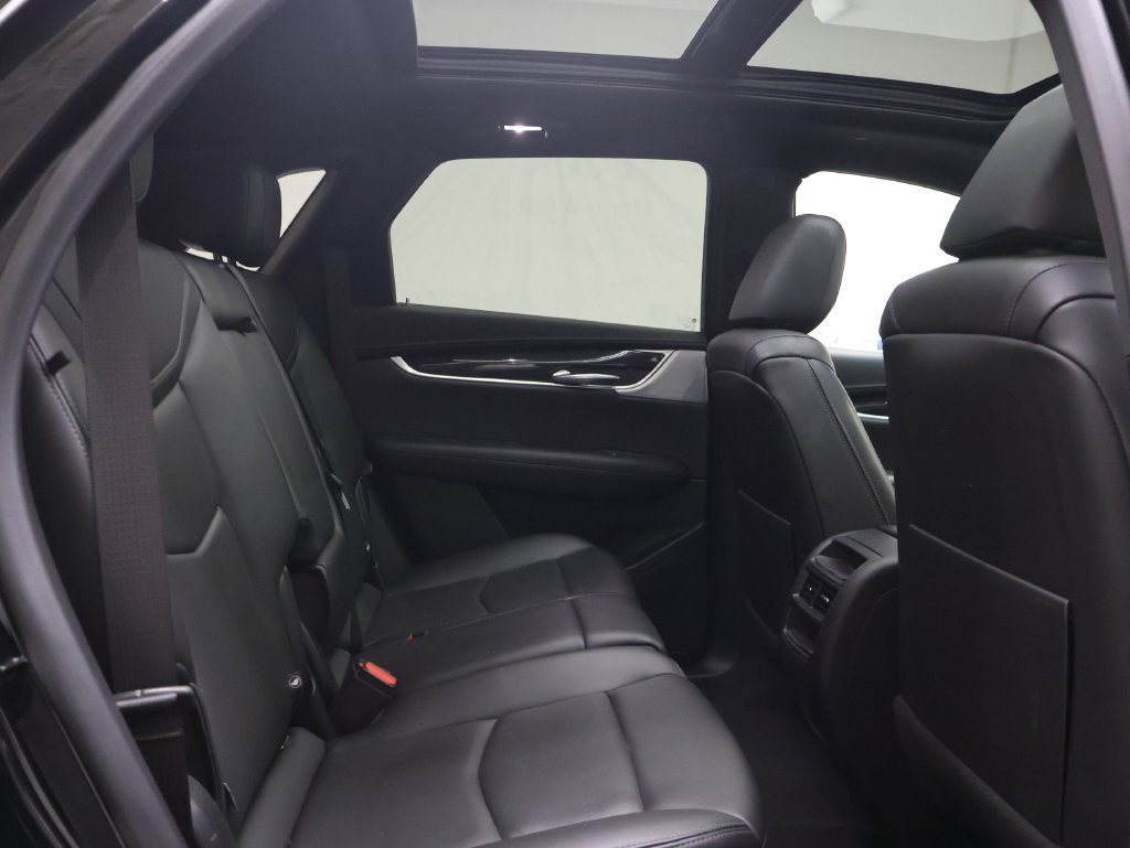 Used 2023 Cadillac XT5 Premium Luxury AWD/4WD image 12