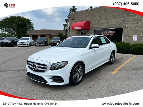 Used 2017 Mercedes-Benz E 300 4MATIC image 1