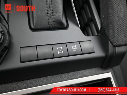 Used 2024 Toyota Tacoma TRD Off-Road w/ TRD Off Road Upgrade Package AWD/4WD image 21