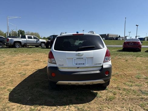 Used 2012 Chevrolet Captiva Sport LS FWD image 18