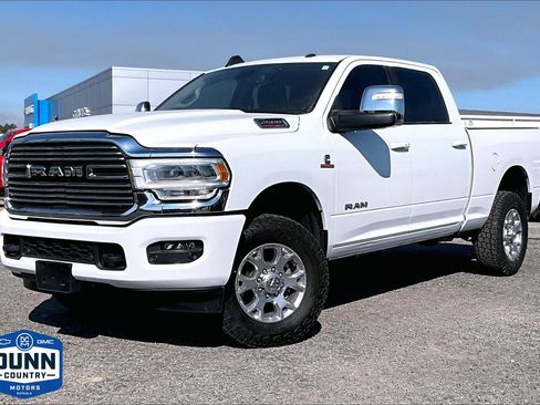 Used 2024 RAM 2500 Laramie AWD/4WD image 1