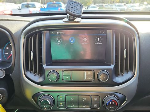 Used 2022 Chevrolet Colorado ZR2 image 26