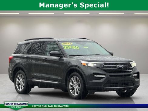 Used 2022 Ford Explorer XLT w/ Equipment Group 202A image 1