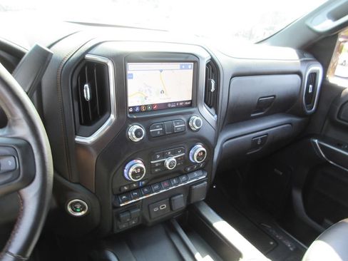 Used 2021 GMC Sierra 1500 AT4 w/ AT4 Value Package AWD/4WD image 38