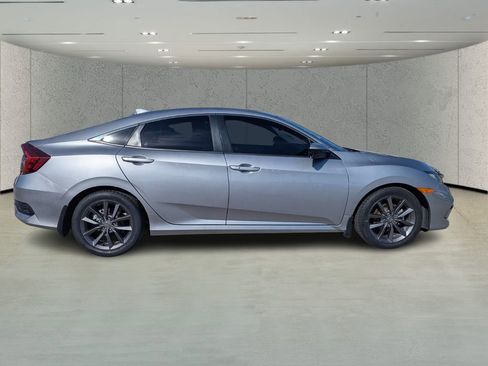 Used 2021 Honda Civic EX-L image 2