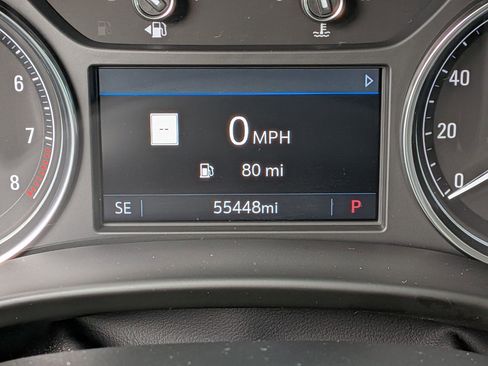 Used 2023 Buick Enclave Essence w/ Experience Buick Package FWD image 18