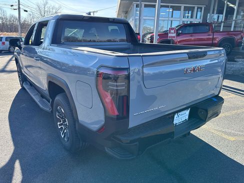 New 2026 GMC Sierra EV Elevation image 4