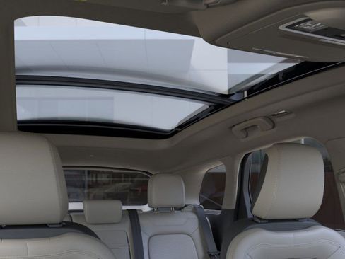 New 2025 Lincoln Corsair Grand Touring w/ Equipment Group 301A image 22