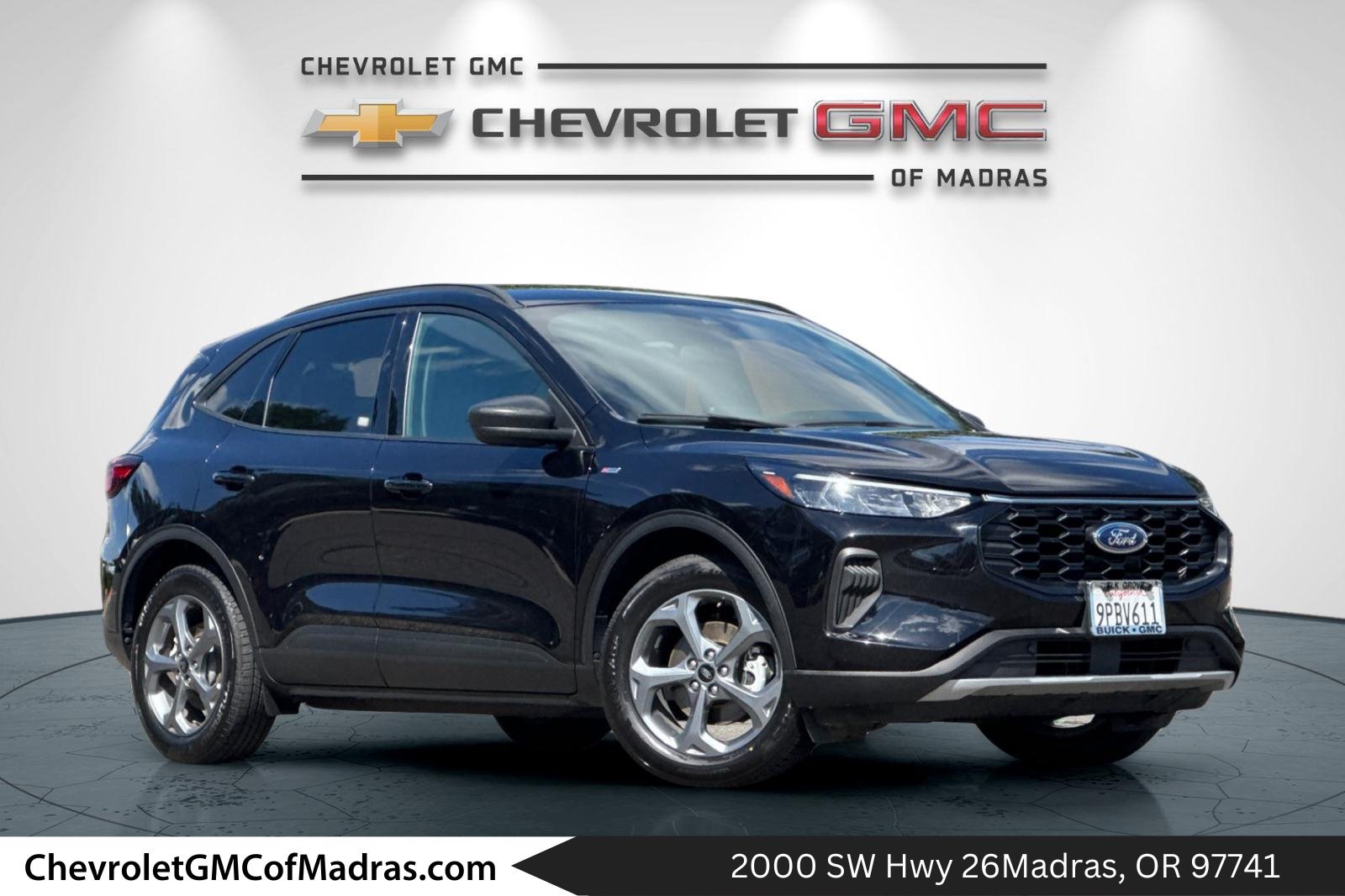 Used 2025 Ford Escape ST-Line FWD image 1