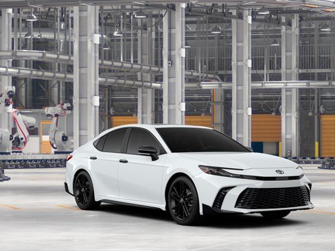 New 2026 Toyota Camry Hybrid AWD/4WD image 17