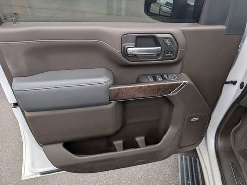 Used 2023 GMC Sierra 2500 Denali w/ Denali Ultimate Package AWD/4WD image 15