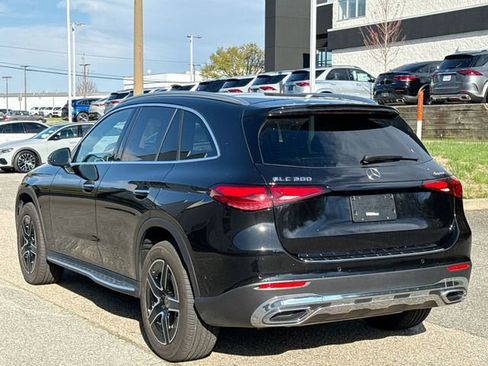 Used 2026 Mercedes-Benz GLC 300 4MATIC image 28