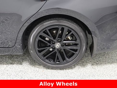 Certified 2025 Toyota Camry SE image 10