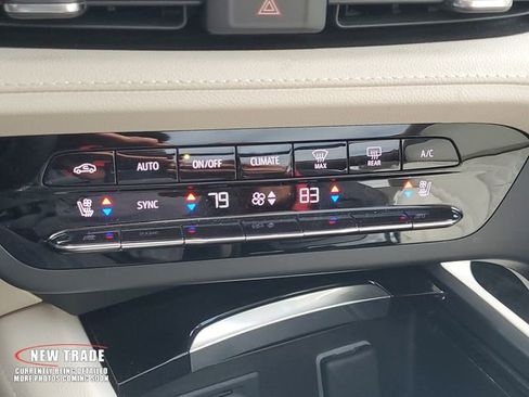 Certified 2023 Buick Envision Avenir image 29