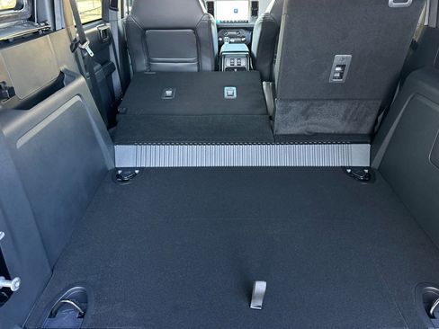 New 2025 Ford Bronco Outer Banks AWD/4WD image 12