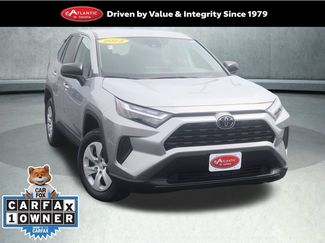 Used 2023 Toyota RAV4 LE AWD/4WD video 1