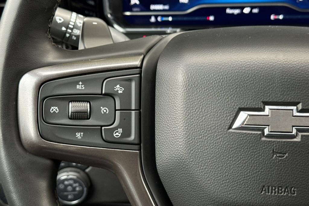 Used 2023 Chevrolet Silverado 1500 ZR2 w/ Technology Package AWD/4WD image 28