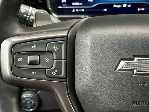 Used 2023 Chevrolet Silverado 1500 ZR2 w/ Technology Package AWD/4WD image 28