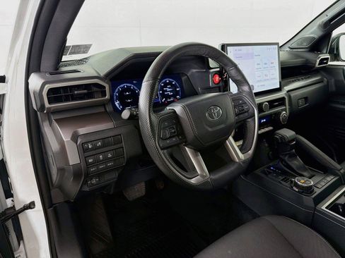 Used 2024 Toyota Tacoma TRD Off-Road w/ TRD Off Road Upgrade Package AWD/4WD image 16
