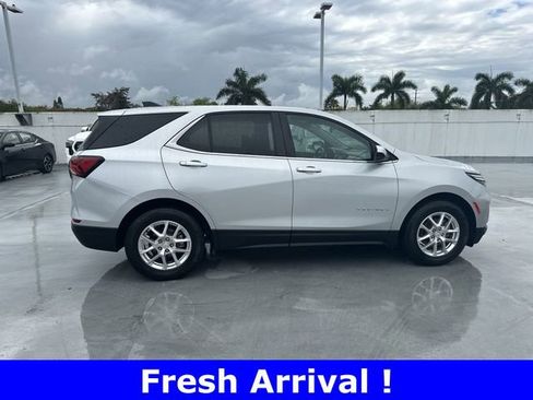 Used 2022 Chevrolet Equinox LT image 16