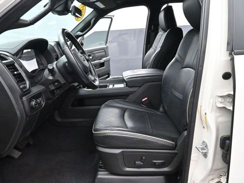 Used 2022 RAM 3500 Limited AWD/4WD image 13