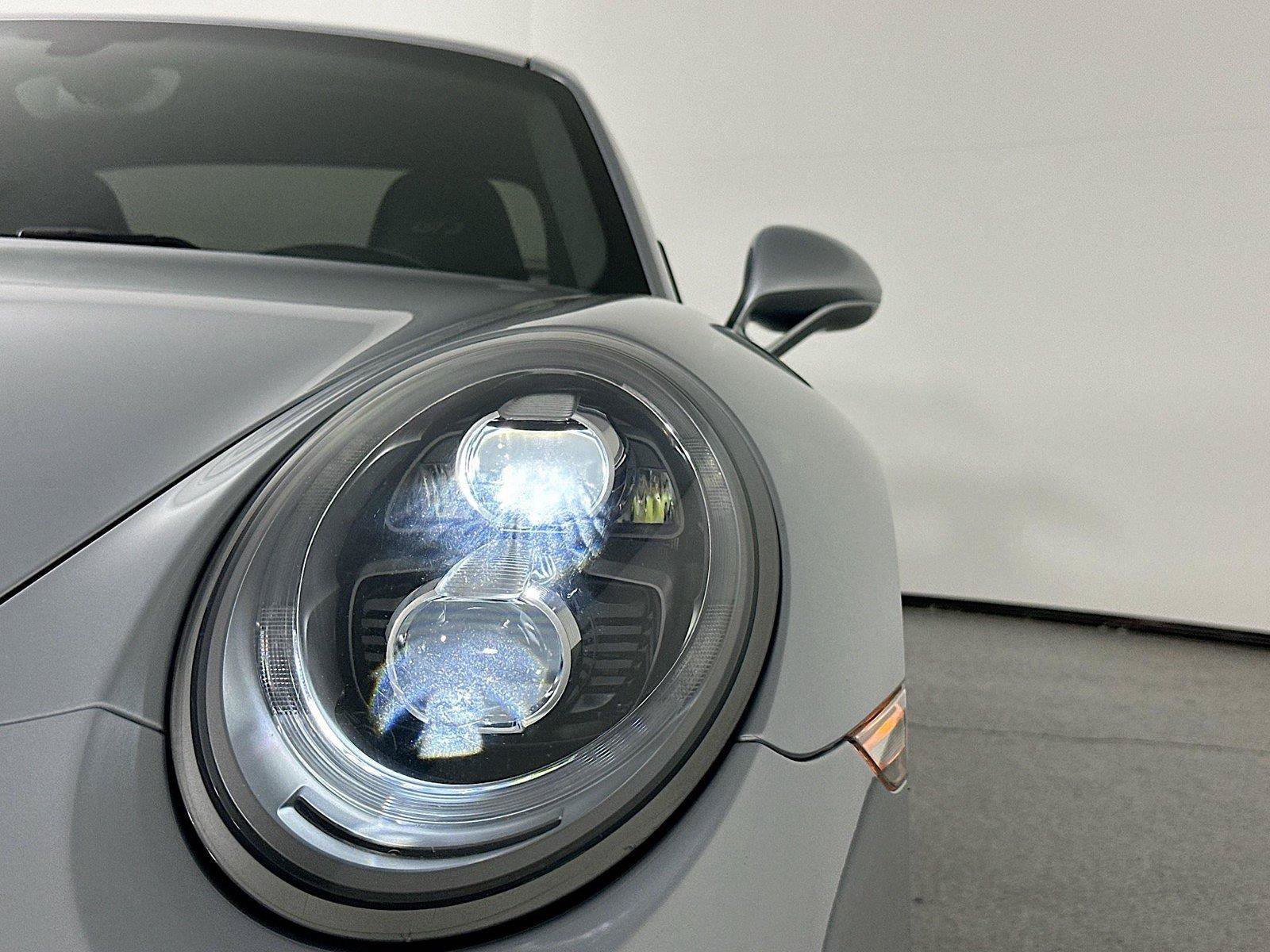 Certified 2015 Porsche 911 GT3 RWD image 15