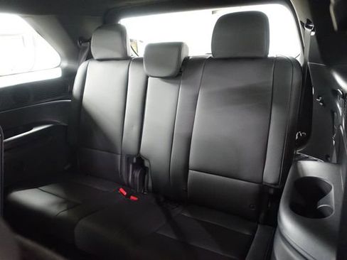 Used 2026 Hyundai Palisade Calligraphy AWD/4WD image 23