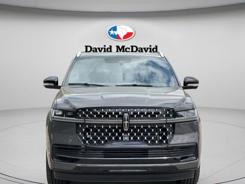 New 2026 Lincoln Navigator Black Label AWD/4WD image 10